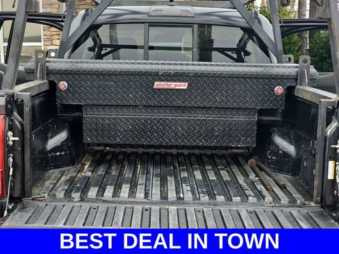 Used 2021 Toyota Tacoma SR AWD/4WD image 12