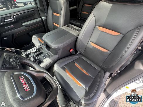 Used 2025 GMC Sierra 1500 AT4 w/ AT4 Premium Package AWD/4WD image 13