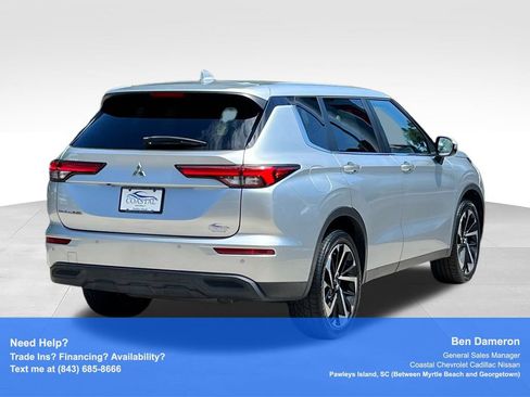 Used 2022 Mitsubishi Outlander ES FWD image 10
