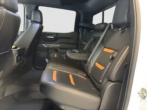 Used 2020 GMC Sierra 1500 AT4 w/ Off-Road Performance Package AWD/4WD image 14
