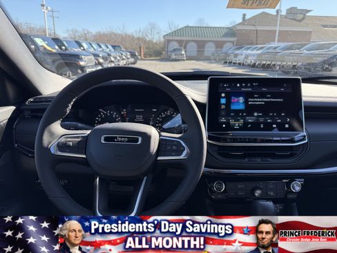 New 2026 Jeep Compass Latitude image 15