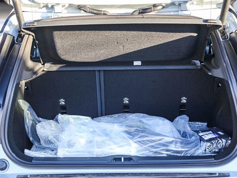 New 2026 Volvo EX30 Cross Country Ultra image 25