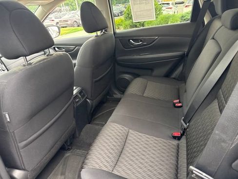 Used 2017 Nissan Rogue SV w/ HEV Premium Package AWD/4WD image 26