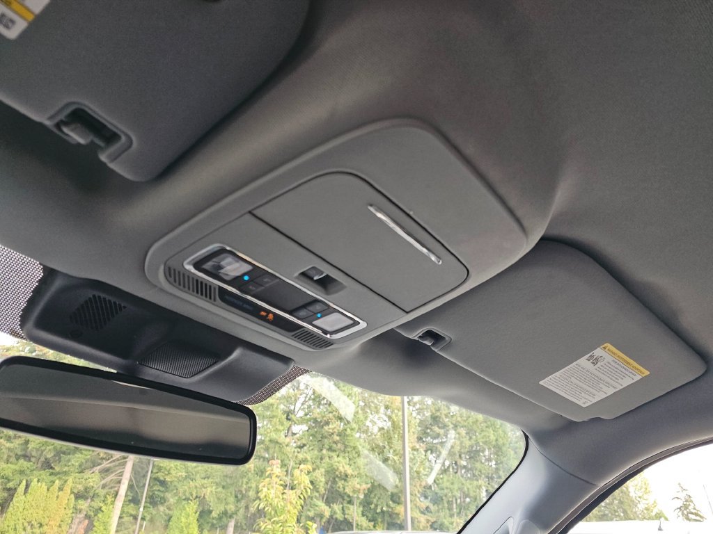 Used 2023 Ford F150 Lariat AWD/4WD image 32