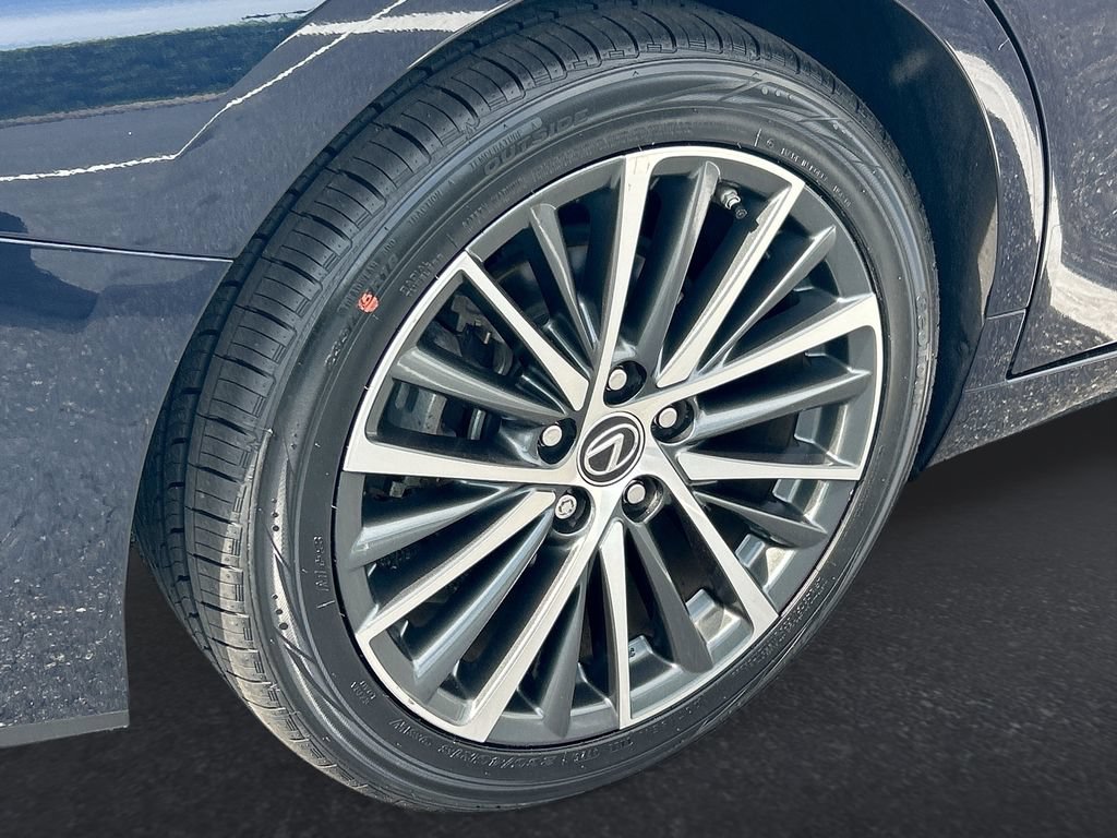 Used 2024 Lexus ES 350 w/ Premium Package FWD image 24