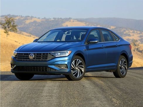 Used 2019 Volkswagen Jetta FWD image 2