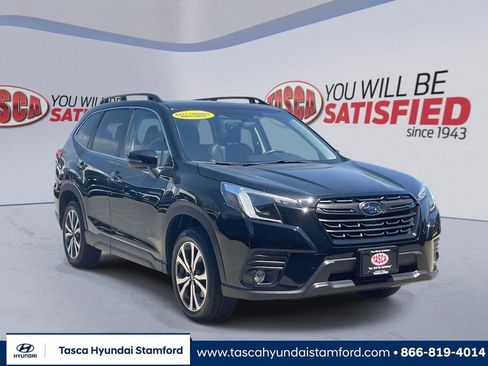 Used 2023 Subaru Forester Limited AWD/4WD image 1