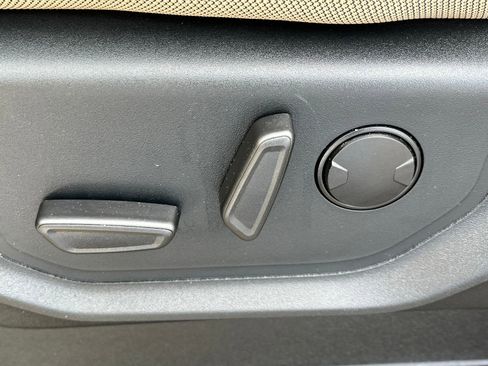 Used 2020 Ford F150 XLT w/ Equipment Group 302A Luxury image 20