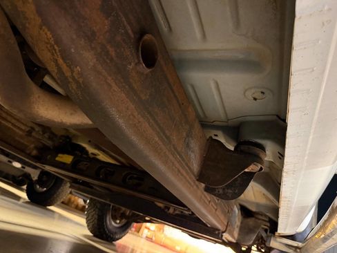 Used 2003 Chevrolet Silverado 3500 LS image 20