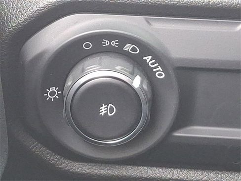 Used 2024 Jeep Wrangler Sport S image 23