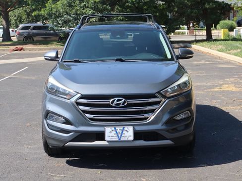 Used 2017 Hyundai Tucson Limited w/ Limited Ultimate Package 03 AWD/4WD image 12
