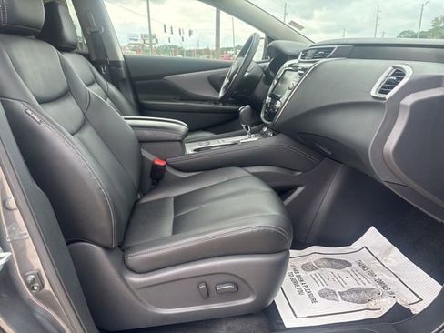 Used 2024 Nissan Murano SV image 10
