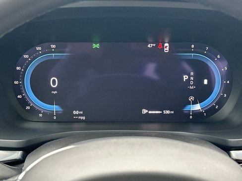 Used 2024 Volvo S60 B5 Plus image 25