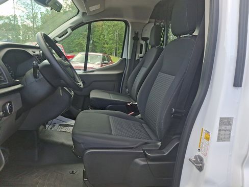 Used 2024 Ford Transit 250 Low Roof w/ Exterior Upgrade Package RWD image 13