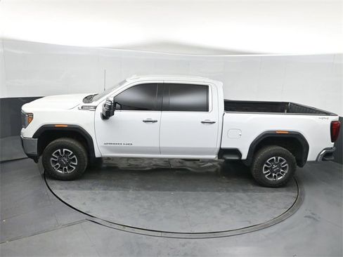 Used 2021 GMC Sierra 2500 SLT image 35