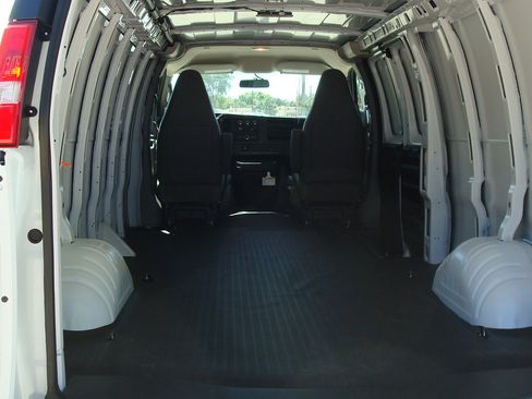 New 2026 Chevrolet Express 3500 Extended w/ Driver Convenience Package RWD image 13