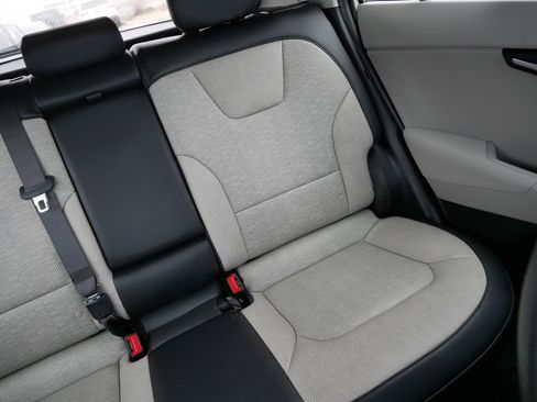 Certified 2023 Kia Niro Wave w/ Wave Preserve Package FWD image 14