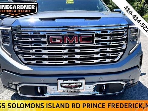 Used 2024 GMC Sierra 1500 Denali w/ Denali Reserve Package AWD/4WD image 34