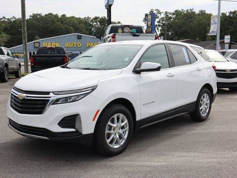 Certified 2022 Chevrolet Equinox LT image 3