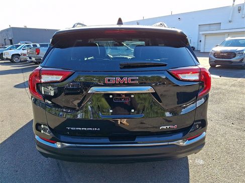 Certified 2022 GMC Terrain AT4 w/ Tech Package image 5