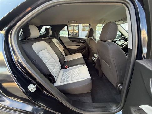 Used 2020 Chevrolet Equinox LT image 26