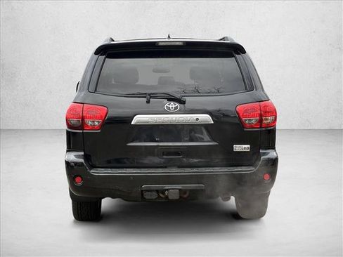 Used 2016 Toyota Sequoia Limited image 6