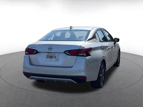 Used 2025 Nissan Versa SV FWD image 14