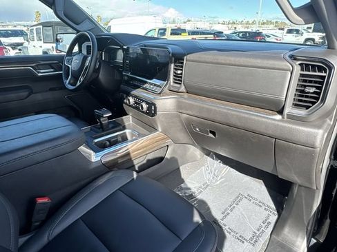Certified 2025 Chevrolet Silverado 1500 LT w/ Leather Package RWD image 27