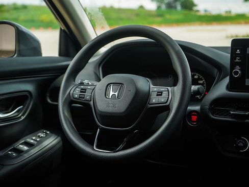 New 2026 Honda HR-V LX image 15