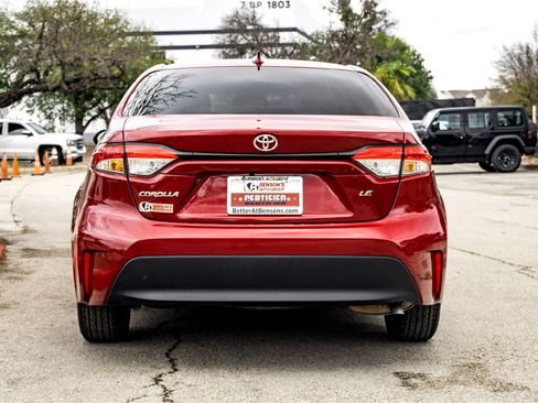 Used 2026 Toyota Corolla LE image 6