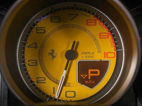 Used 2012 Ferrari California image 40