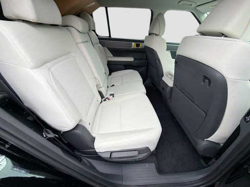 New 2026 Hyundai Santa Fe SE FWD image 21
