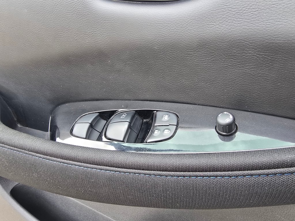 Used 2024 Nissan Leaf SV Plus FWD image 18