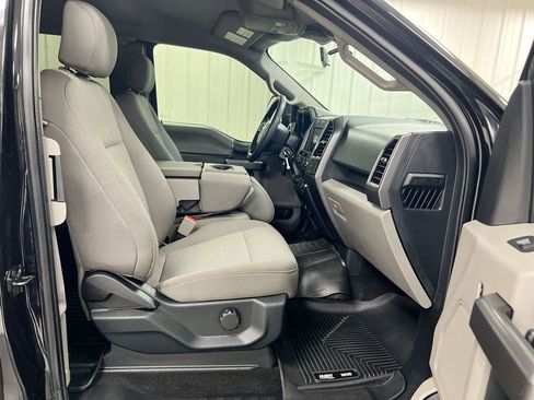 Used 2020 Ford F150 XLT image 21