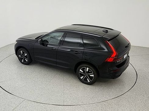 New 2026 Volvo XC60 T8 Plus w/ Climate Package AWD/4WD image 31