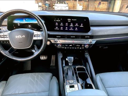 Used 2024 Kia Telluride SX Prestige X-Pro AWD/4WD image 10