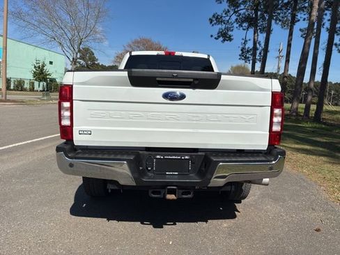 Used 2020 Ford F250 Lariat w/ Lariat Ultimate Package image 4