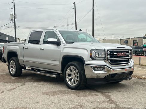 Used 2018 GMC Sierra 1500 SLT w/ SLT Premium Package image 7