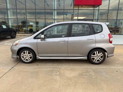 Used 2007 Honda Fit Sport image 2