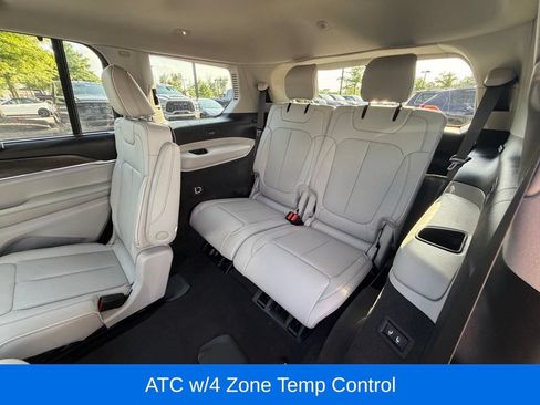 Certified 2021 Jeep Grand Cherokee L Overland w/ Luxury Tech Group IV AWD/4WD image 19