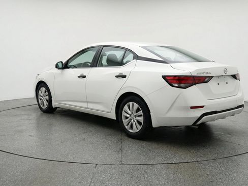 Used 2025 Nissan Sentra S FWD image 6