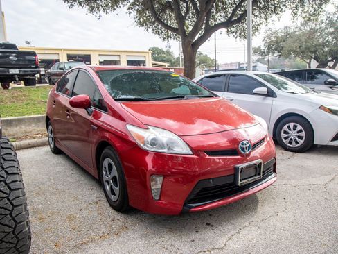 Used 2012 Toyota Prius Four image 6