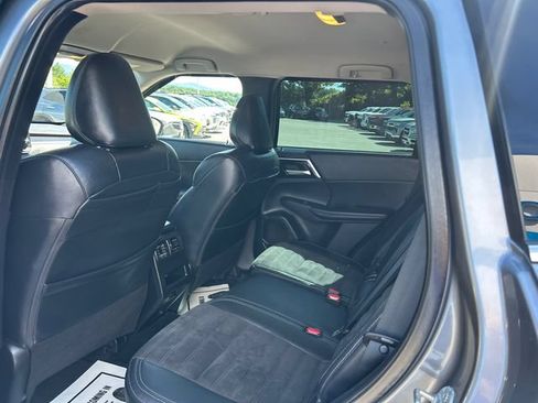Used 2023 Mitsubishi Outlander SE AWD/4WD image 21