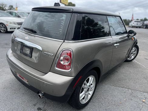 Used 2012 MINI Cooper Hardtop image 4