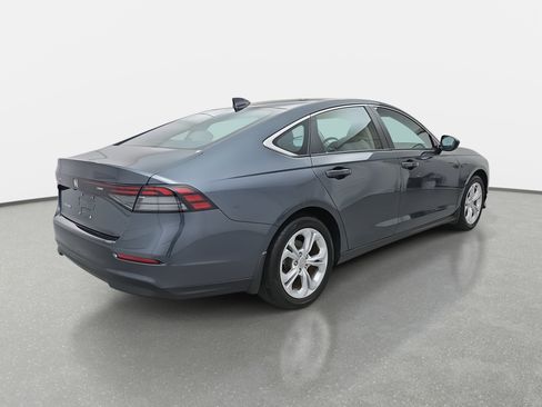 Certified 2024 Honda Accord LX image 5