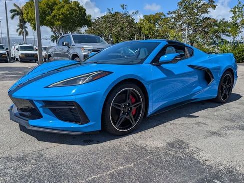 Used 2022 Chevrolet Corvette Stingray Coupe w/ Z51 Performance Package image 3