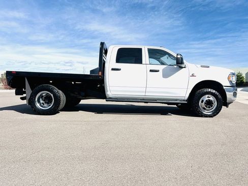 Used 2024 RAM 3500 Tradesman w/ Chrome Appearance Group image 22