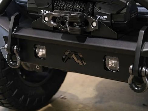 Used 2025 Jeep Wrangler Unlimited Rubicon w/ Technology Group image 72