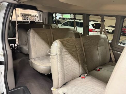 Used 2024 Chevrolet Express 3500 LT w/ LT Preferred Equipment Group RWD image 24