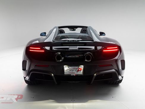 Used 2016 McLaren 675LT Spider RWD image 4